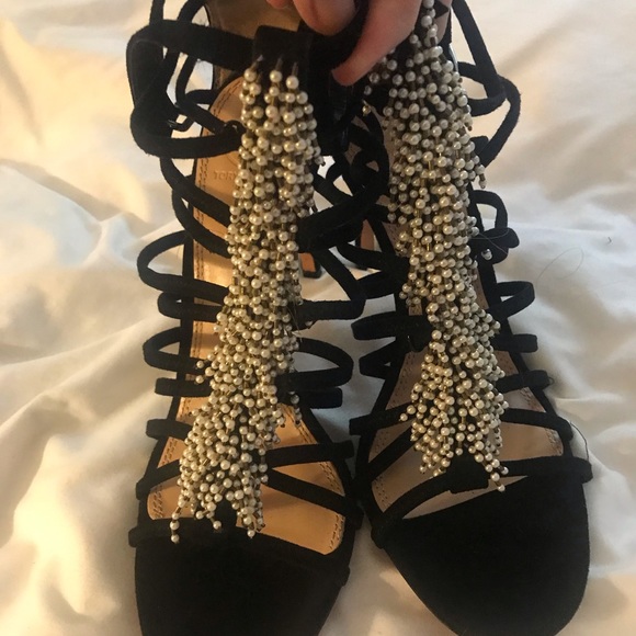 Tory Burch black suede beaded heels size 9.5 - Picture 4 of 9